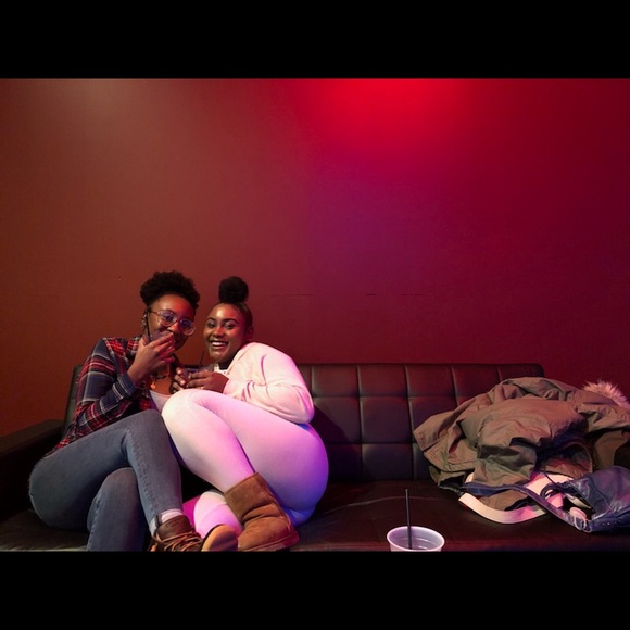 Hey Hey Hey 🤙🏾 - Picture 2 of 3